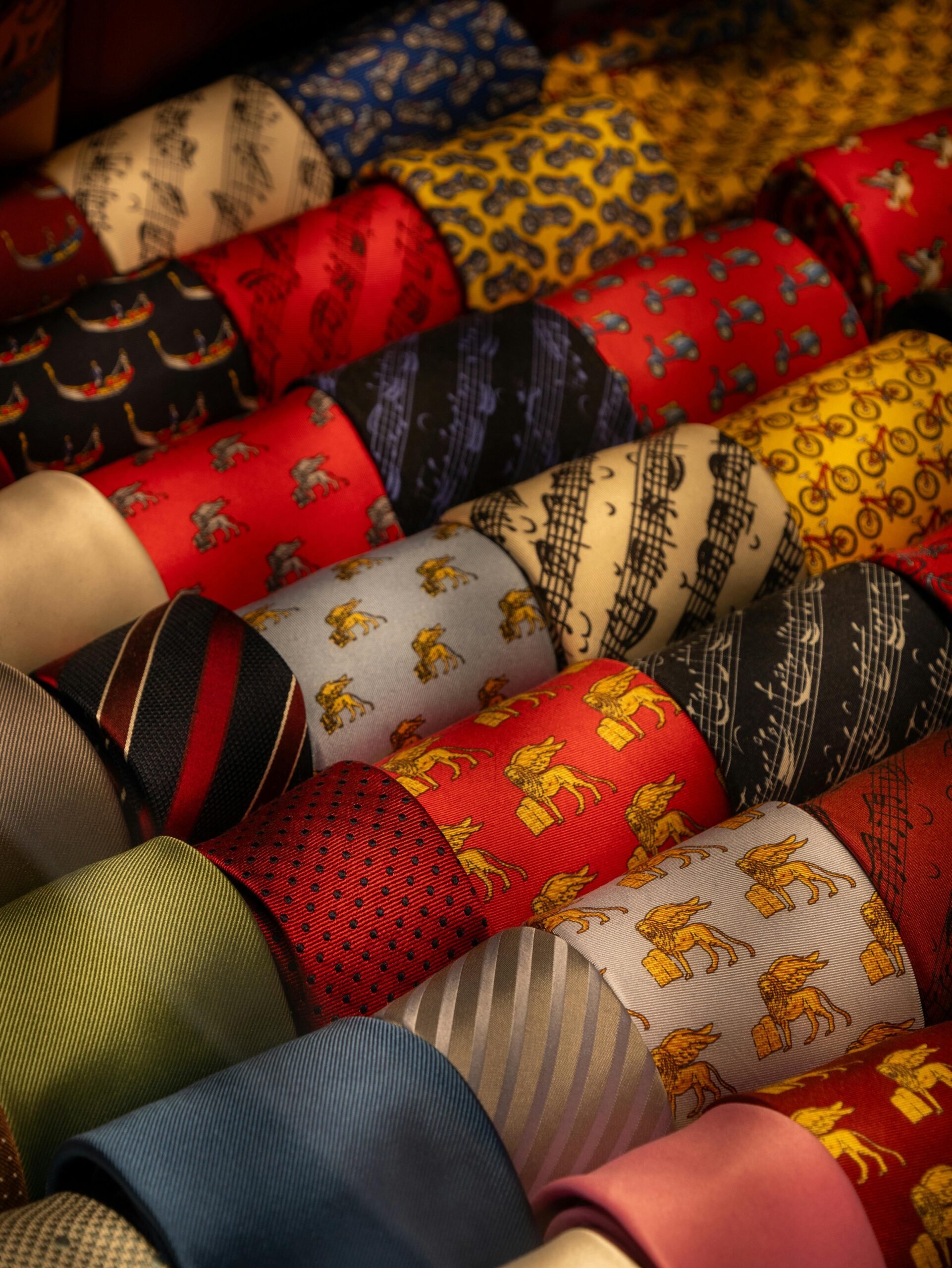 Patterned Designer Tie