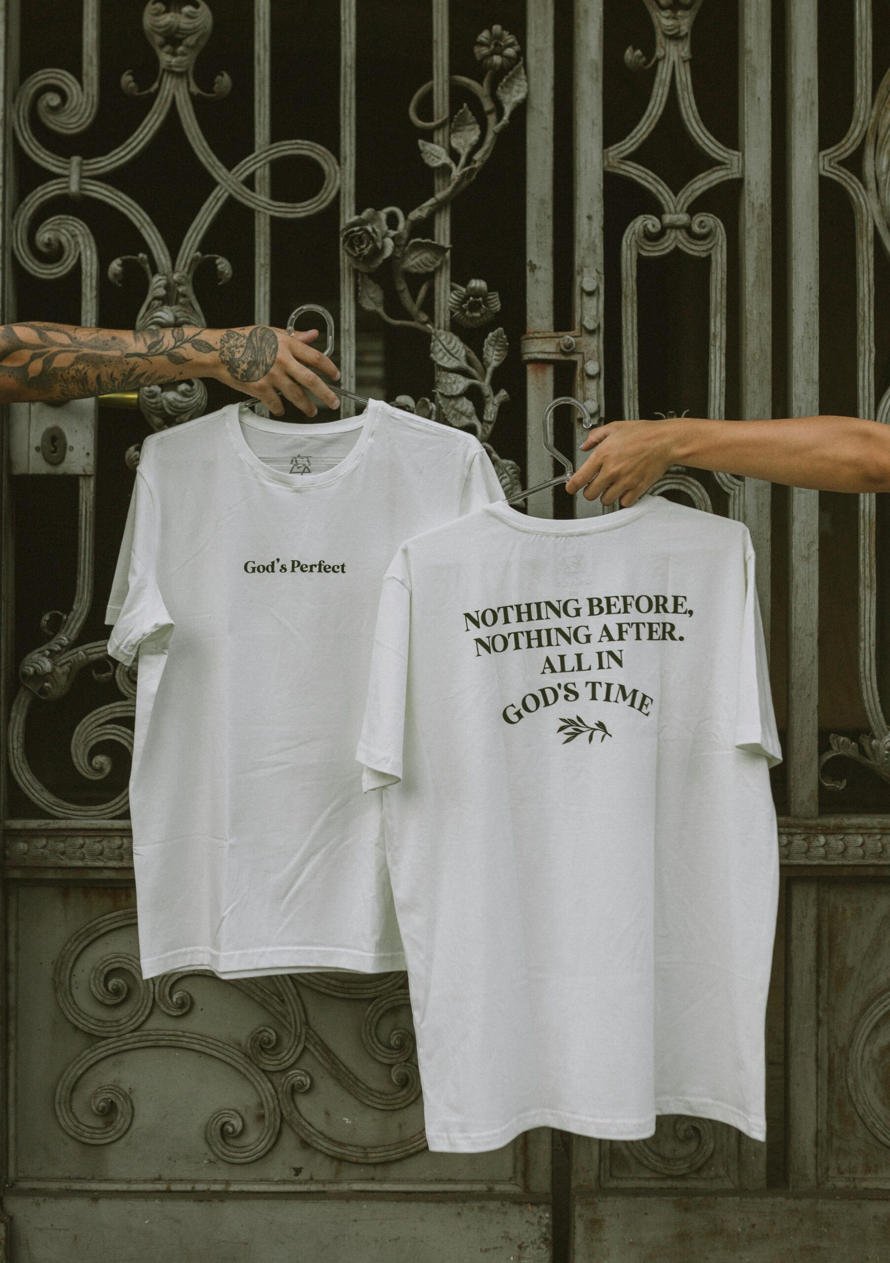 Calligraphy Art Tee - Urdu Poetry